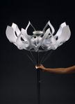 Nagy Eszter: Lotus lámpa (fotó: Darab Zsuzsa)